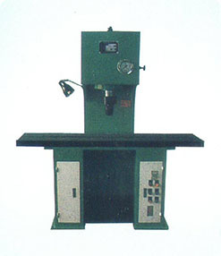 卧式单柱液压机安装中要注意什么